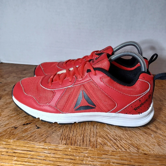 Reebok Almotion 4.0 Running Shoes Red Kids Size 6 (95 Box 12) - Picture 2 of 9